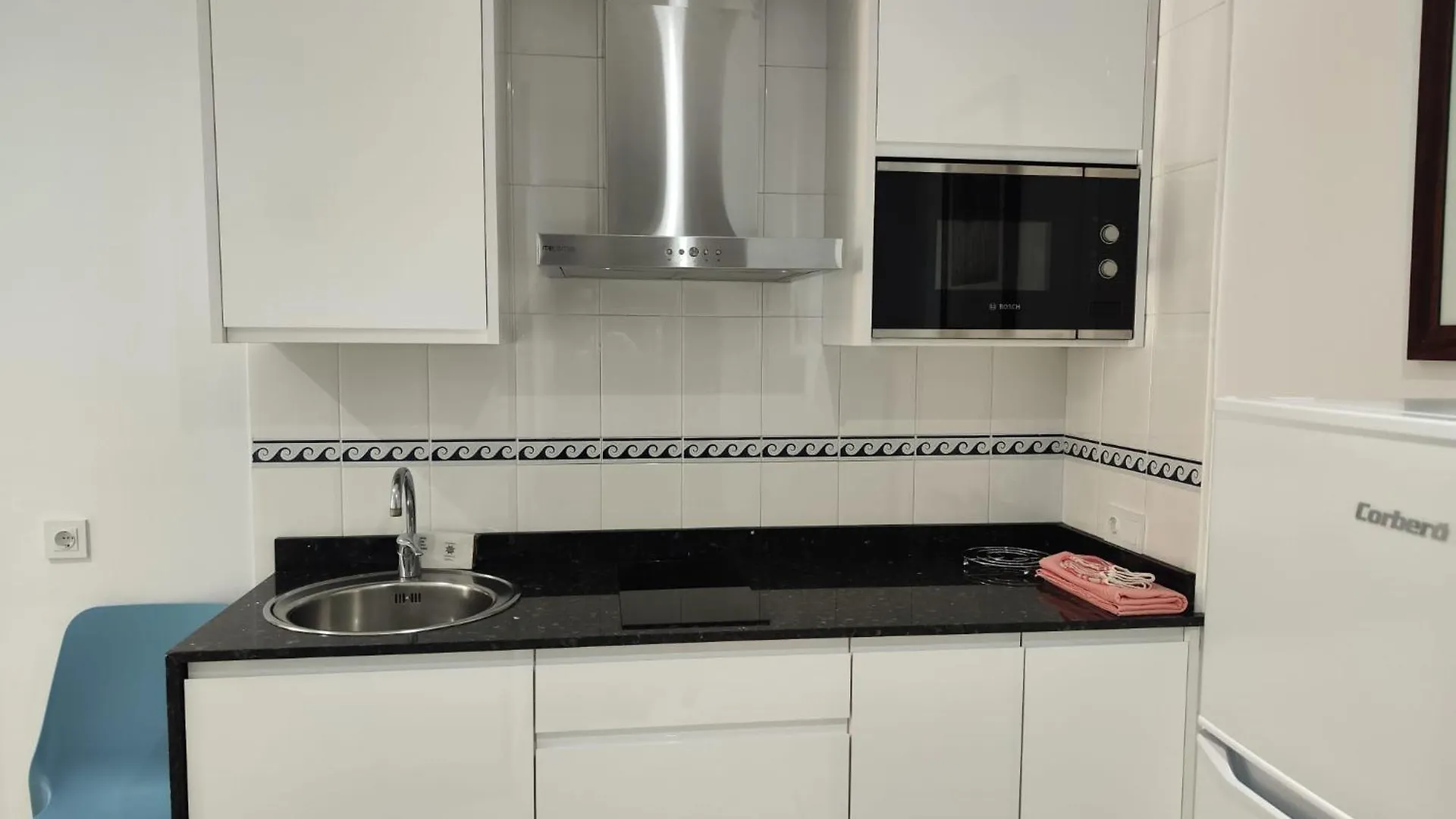 Appartement Apartamentos Leonor Carihuela Torremolinos