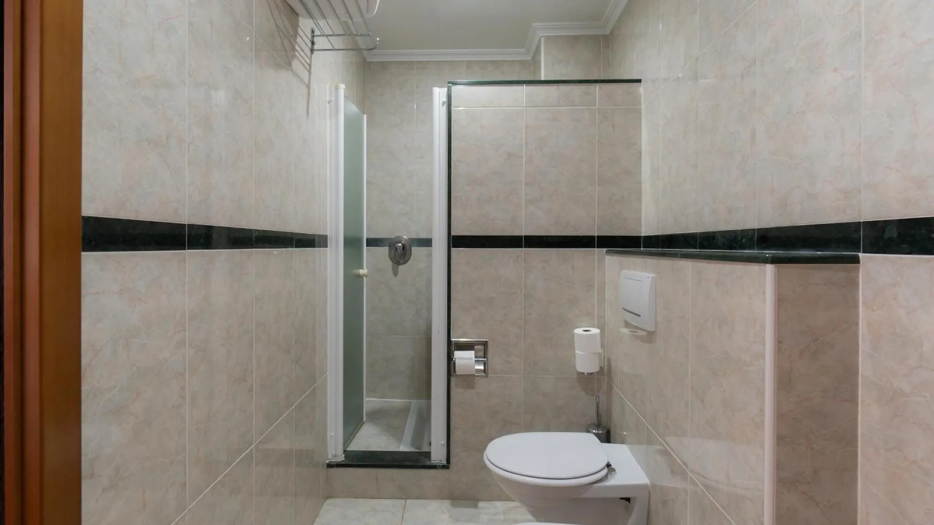 Apartamentos Leonor Carihuela Torremolinos Appartement