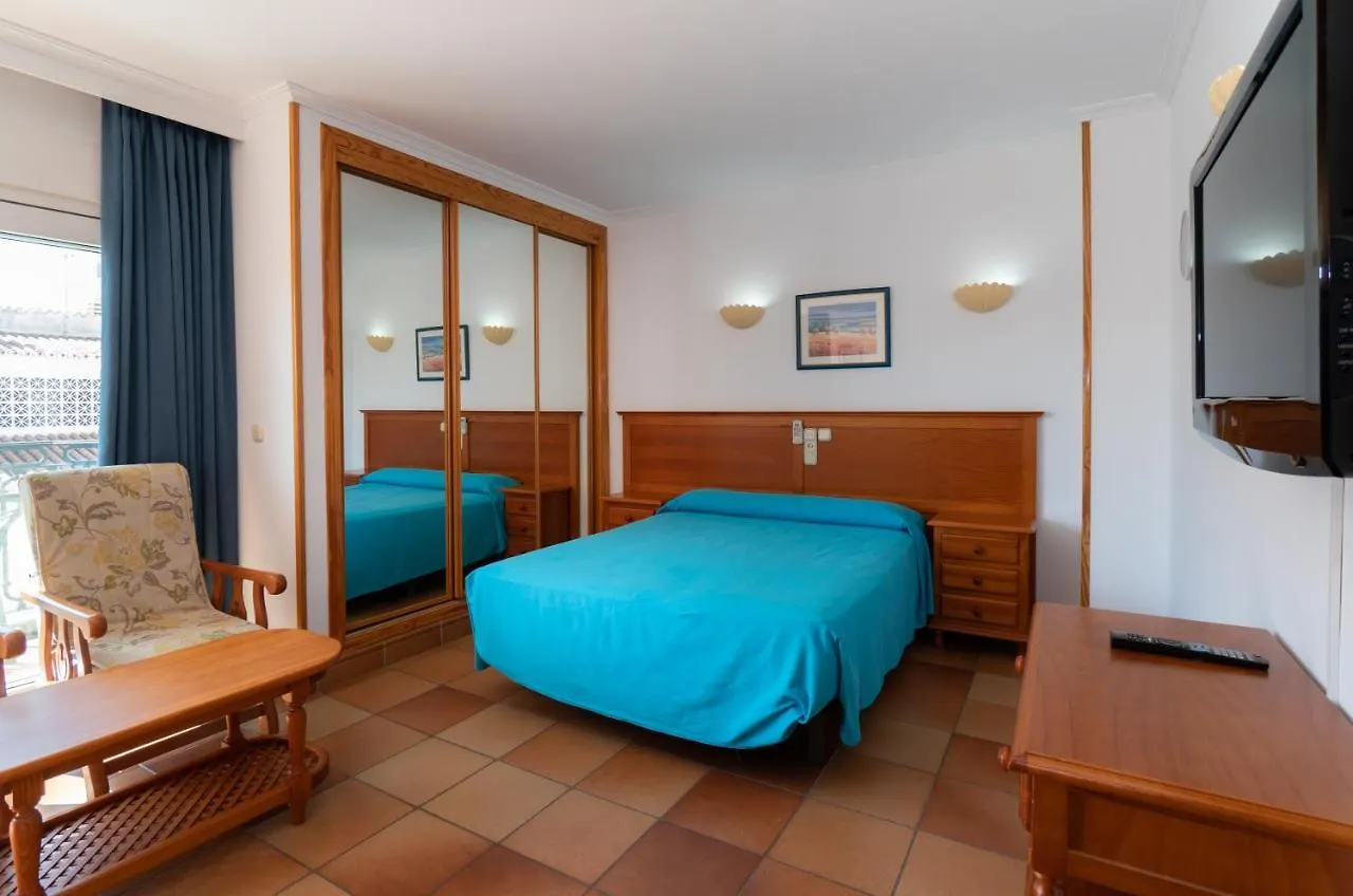 Apartamentos Leonor Carihuela Torremolinos Apartment